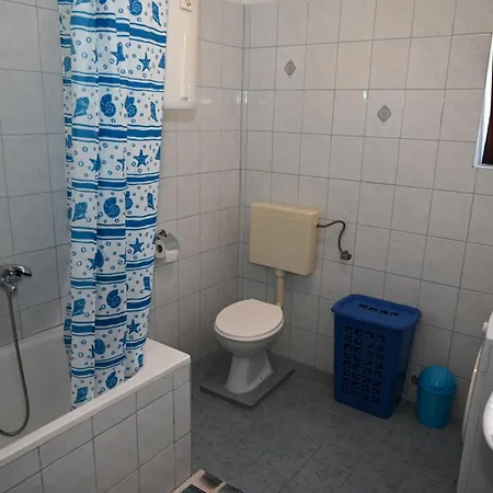 Apartment Cozy In With Free Parking And Olive Garden